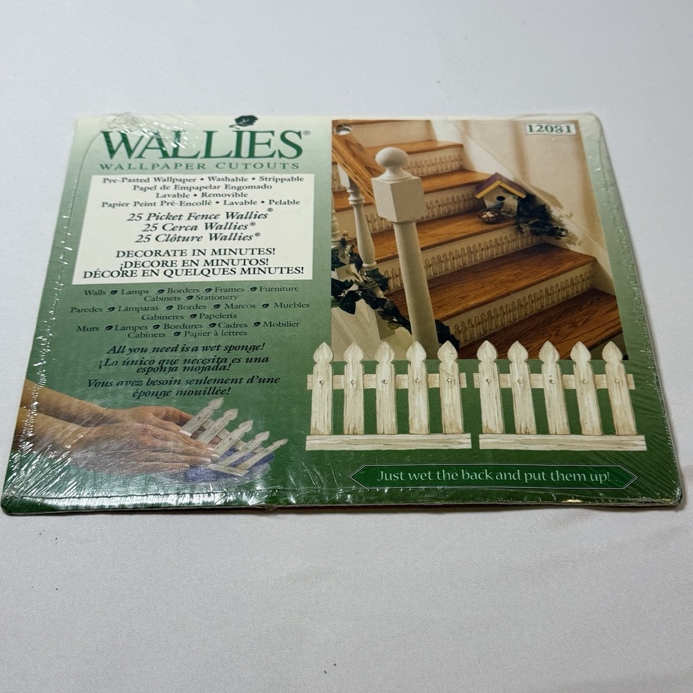 Wallies Wallpaper Cutouts Kit NEW White Picked Fence Shiplap Y2K Stick‎ On